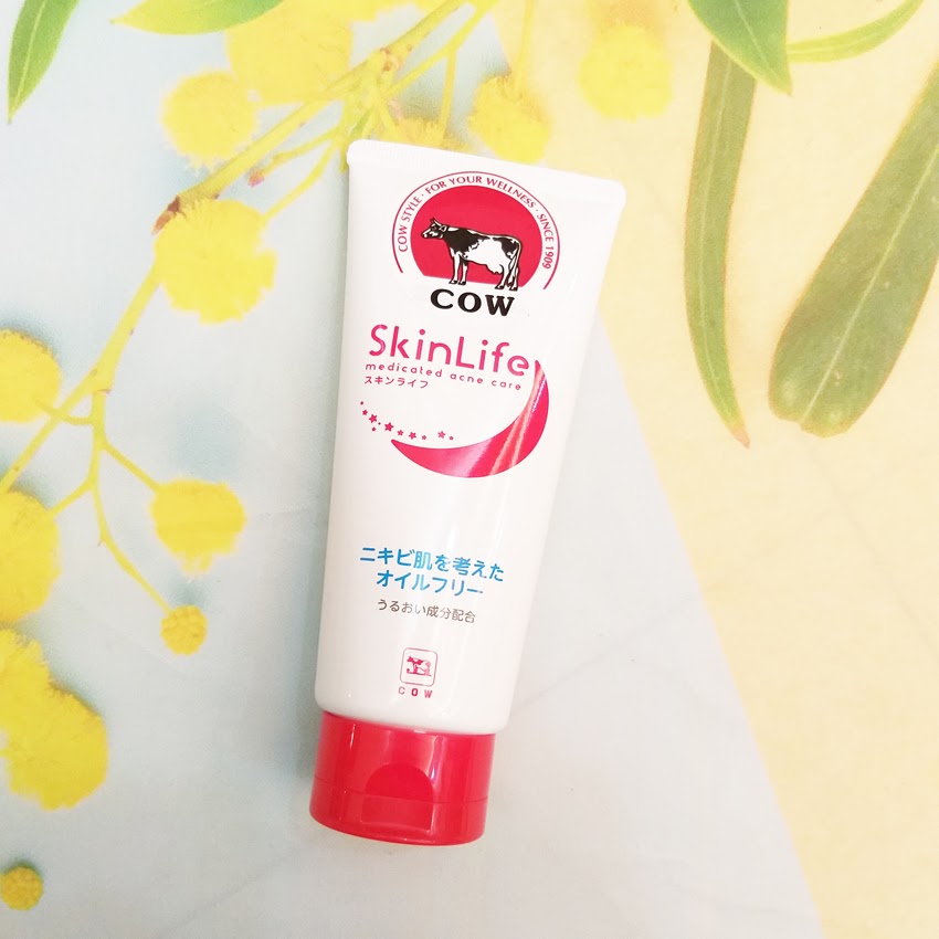 Review sữa rửa mặt trị mụn của nhật skinlife cow