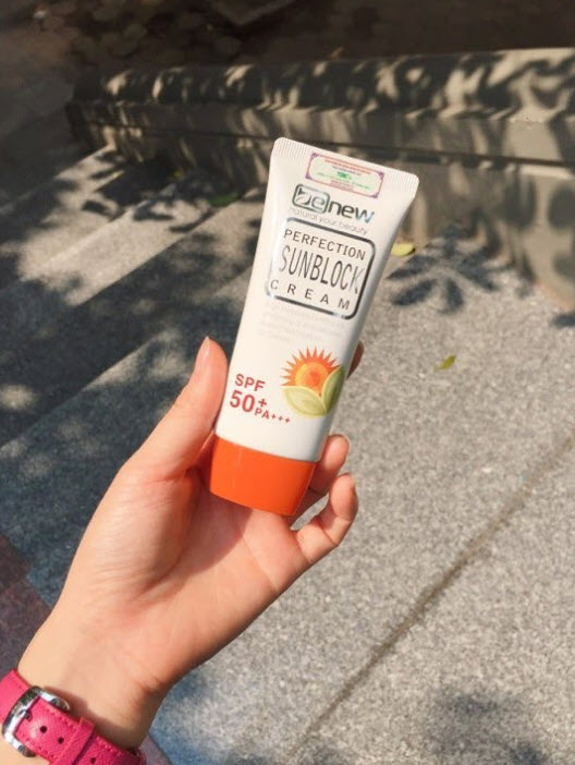 Review Kem chống nắng trắng da Benew Perfection Sunblock Cream SPF 50 PA+++ Hàn Quốc