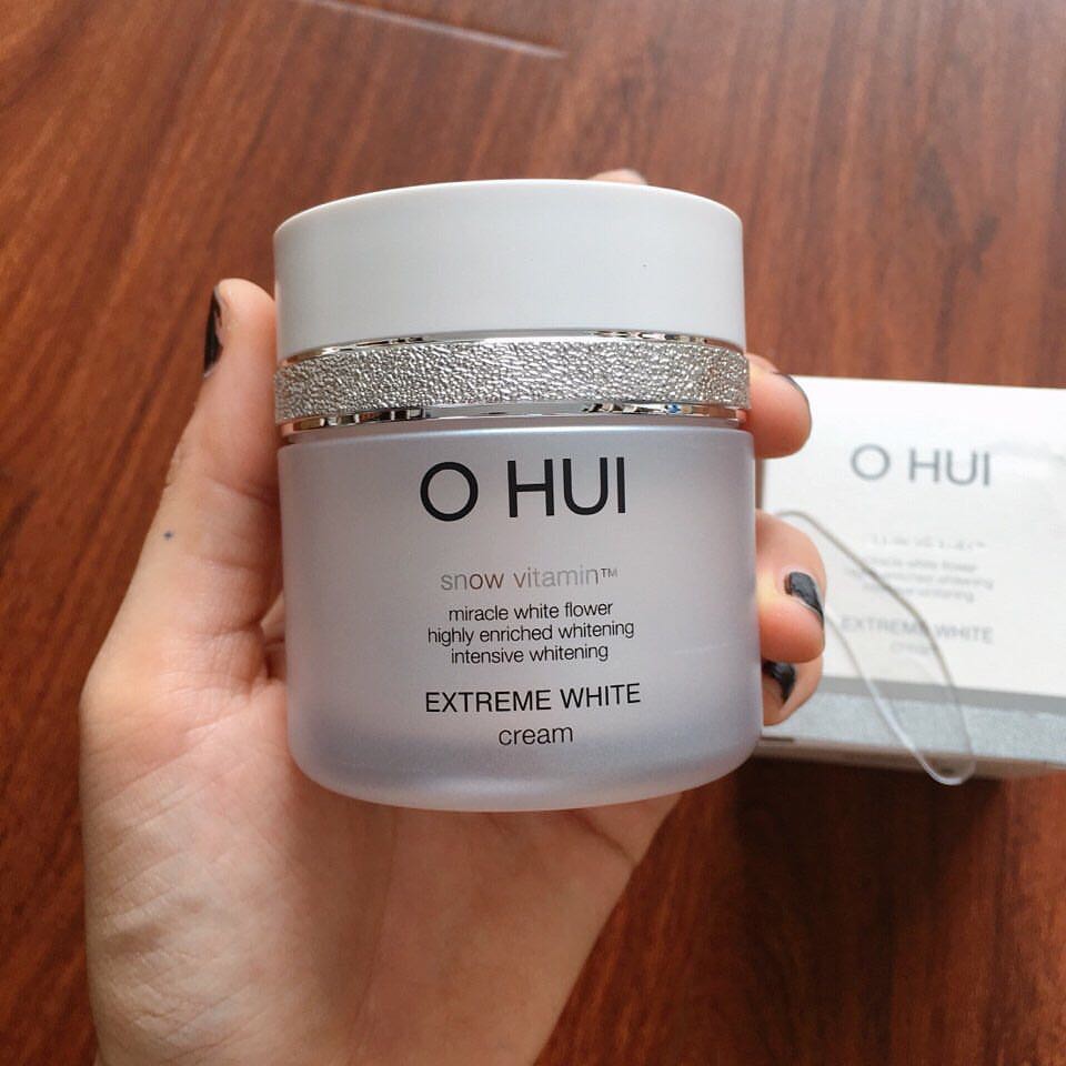 Review Kem dưỡng trắng da mặt cho da dầu OHUI Extreme White Cream