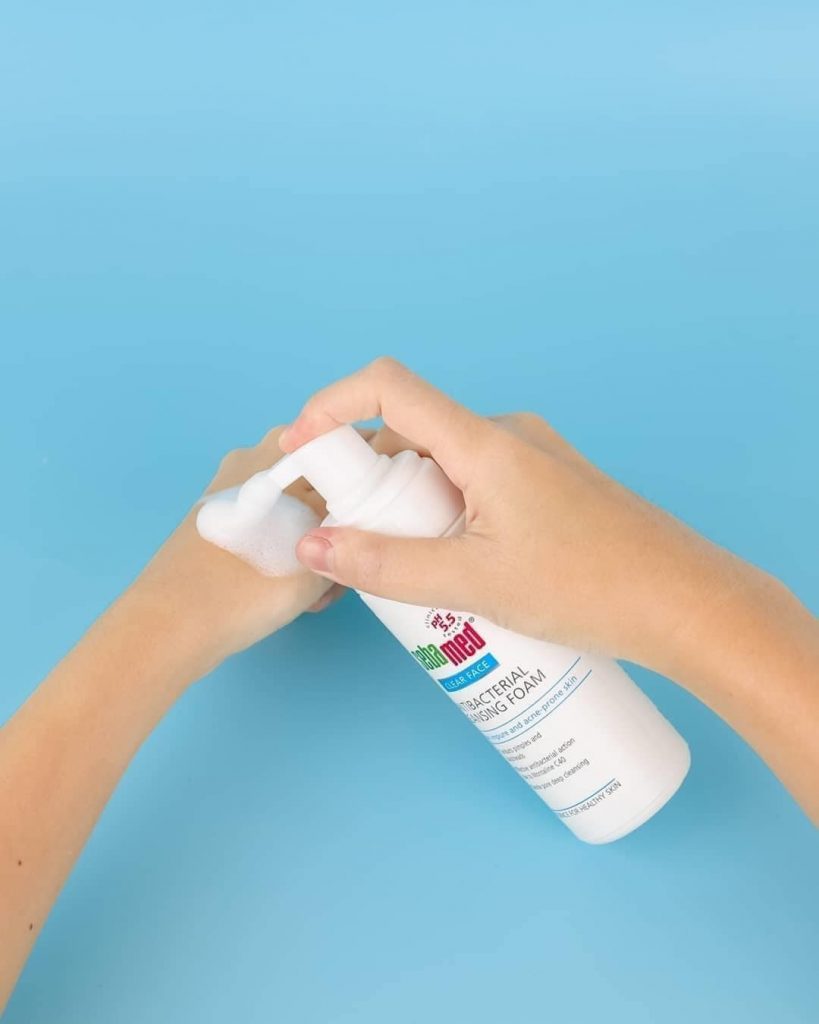 Review sữa rửa mặt của đức sebamed antibacterial cleansing foam ph5. 5