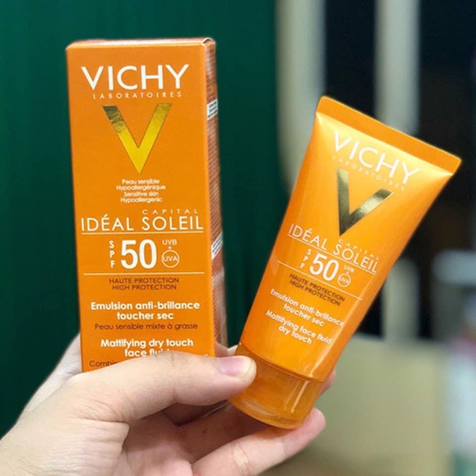Review kem chống nắng spf 50 uva +uvb vichy capital soleil mattifying dry touch face fluid