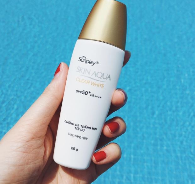 Review Kem chống nắng Sunplay Skin Aqua Clear White SPF 50