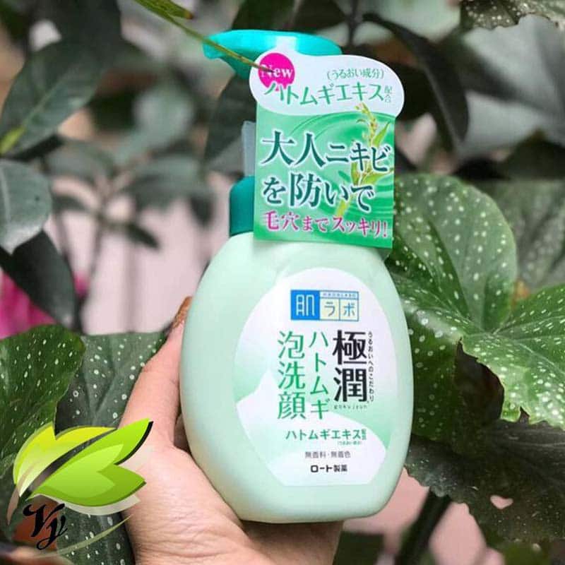 Review Sữa rửa mặt cho da dầu mụn Hada Labo Gokujyun Hatomugi Bubble Face Wash