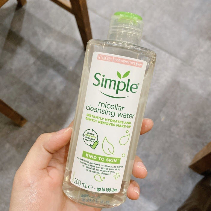 Review Nước tẩy trang dịu nhẹ Simple Kind To Skin Micellar Water
